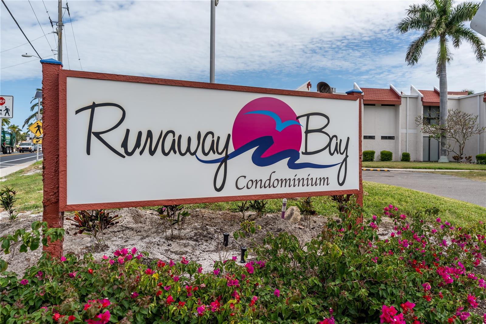 RUNAWAY BAY - Residential