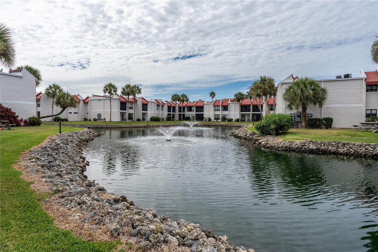 RUNAWAY BAY - Residential