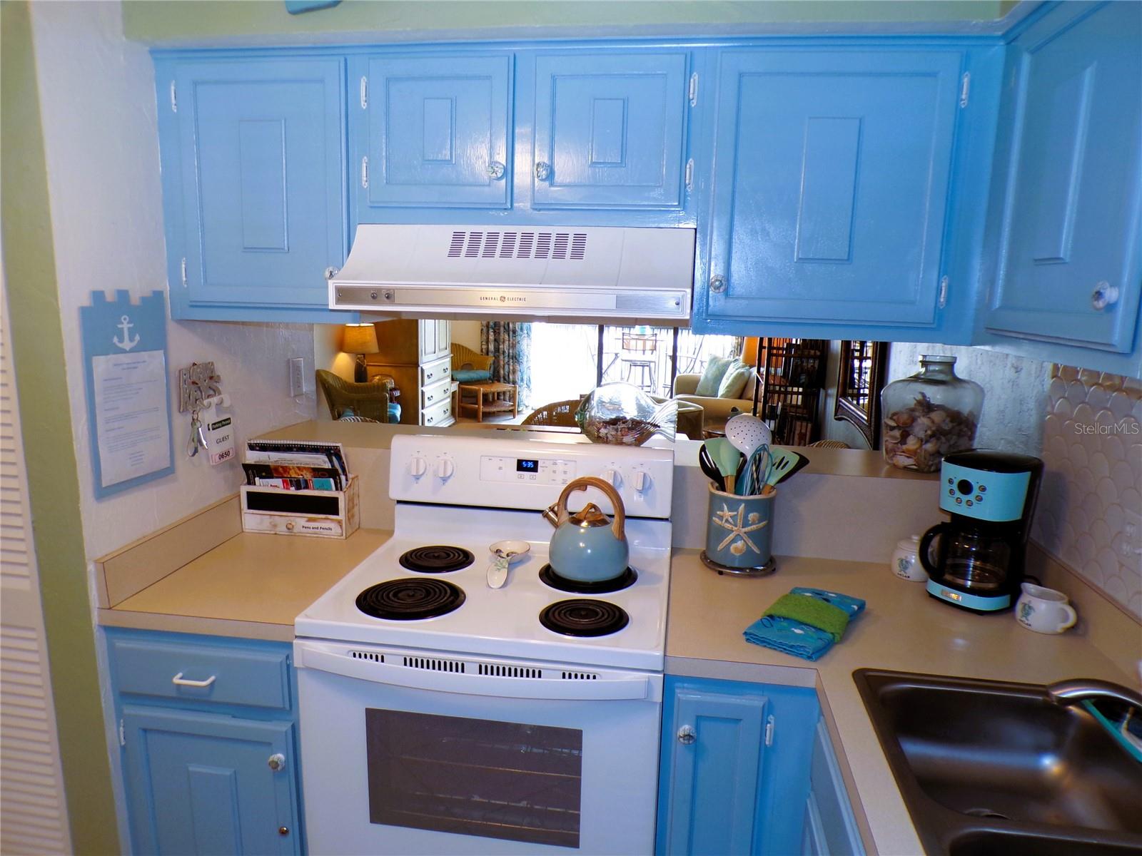 RUNAWAY BAY - Residential