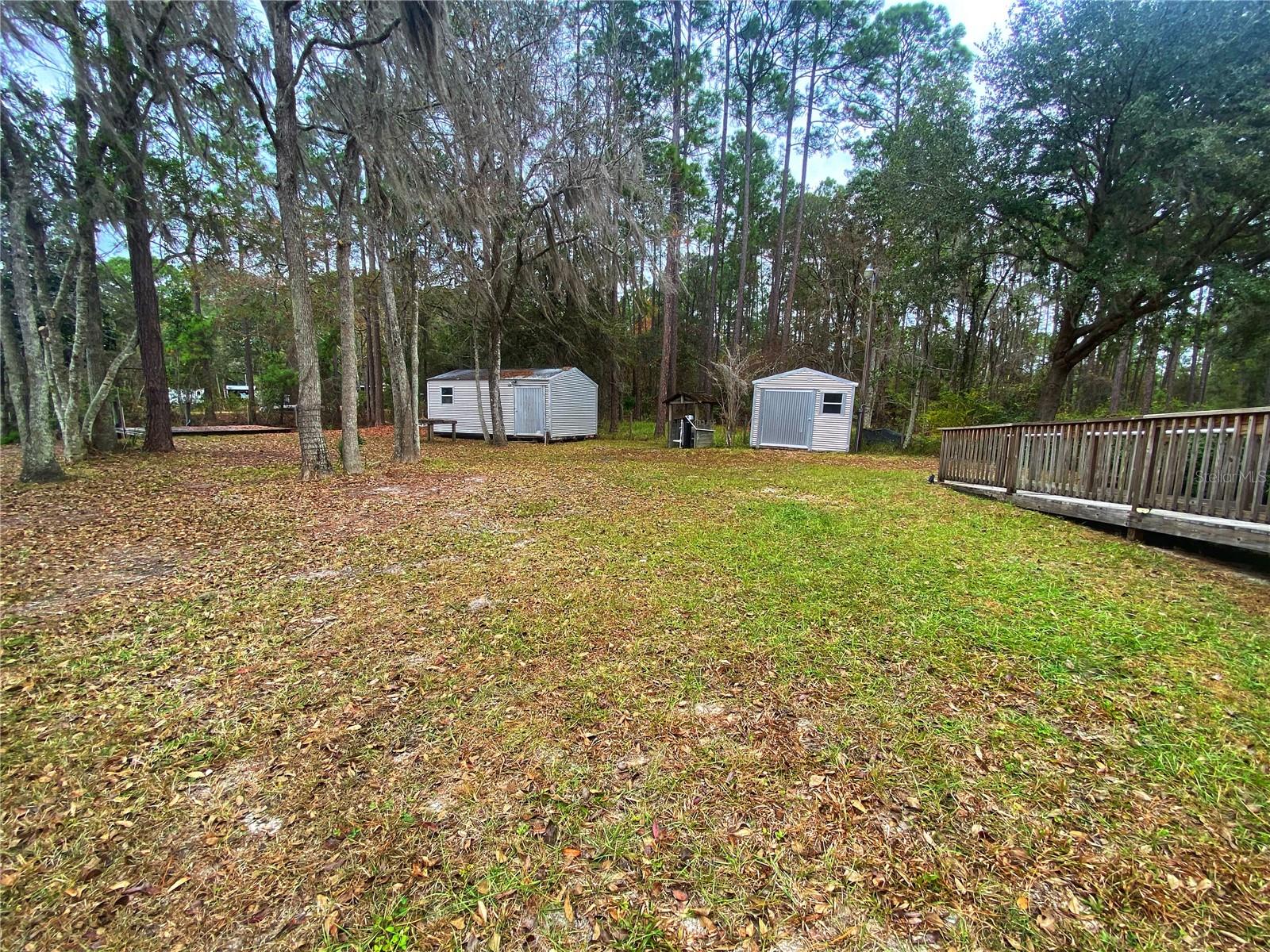 LAKE VIEW MANOR - Residential