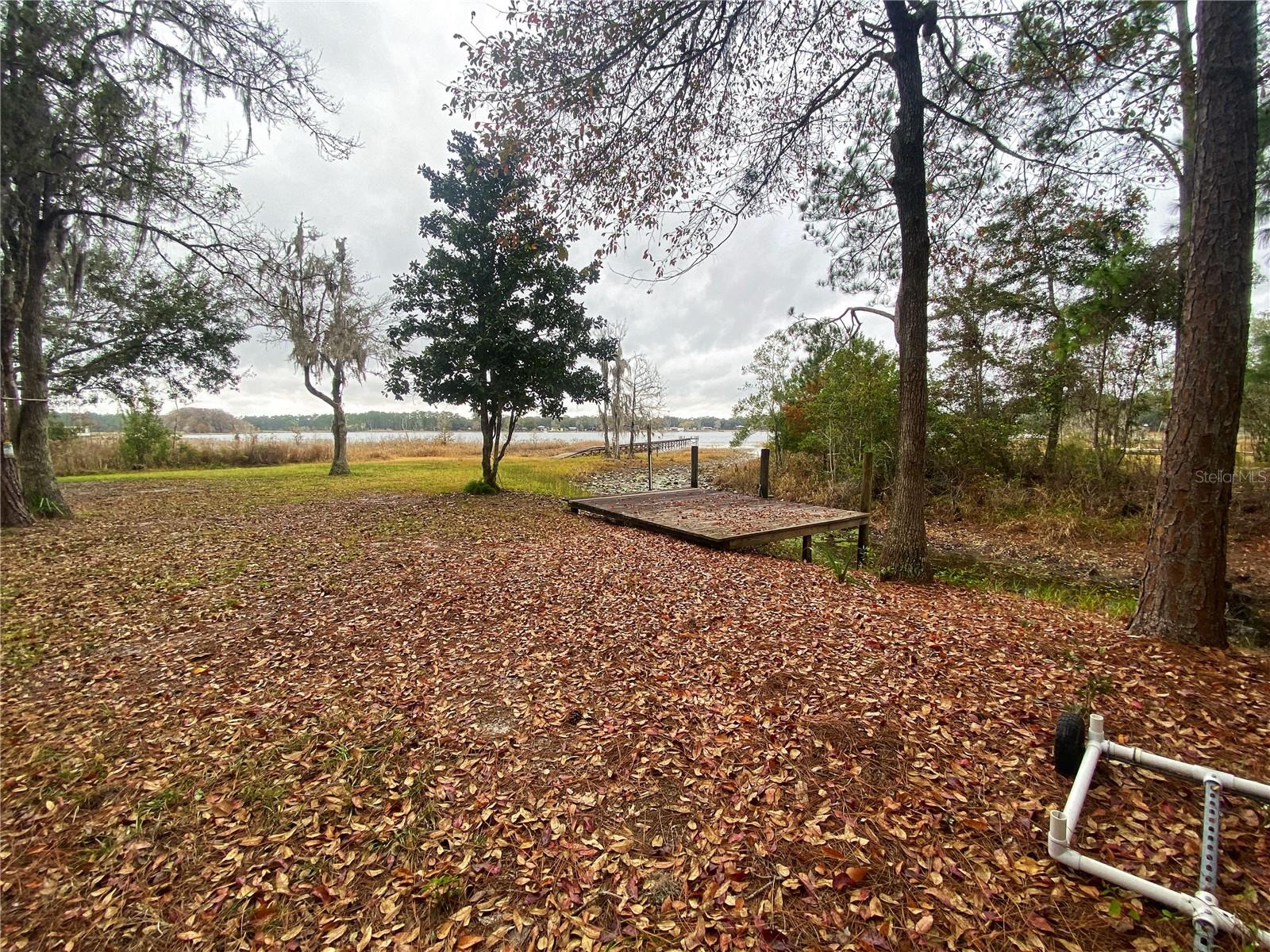 LAKE VIEW MANOR - Residential