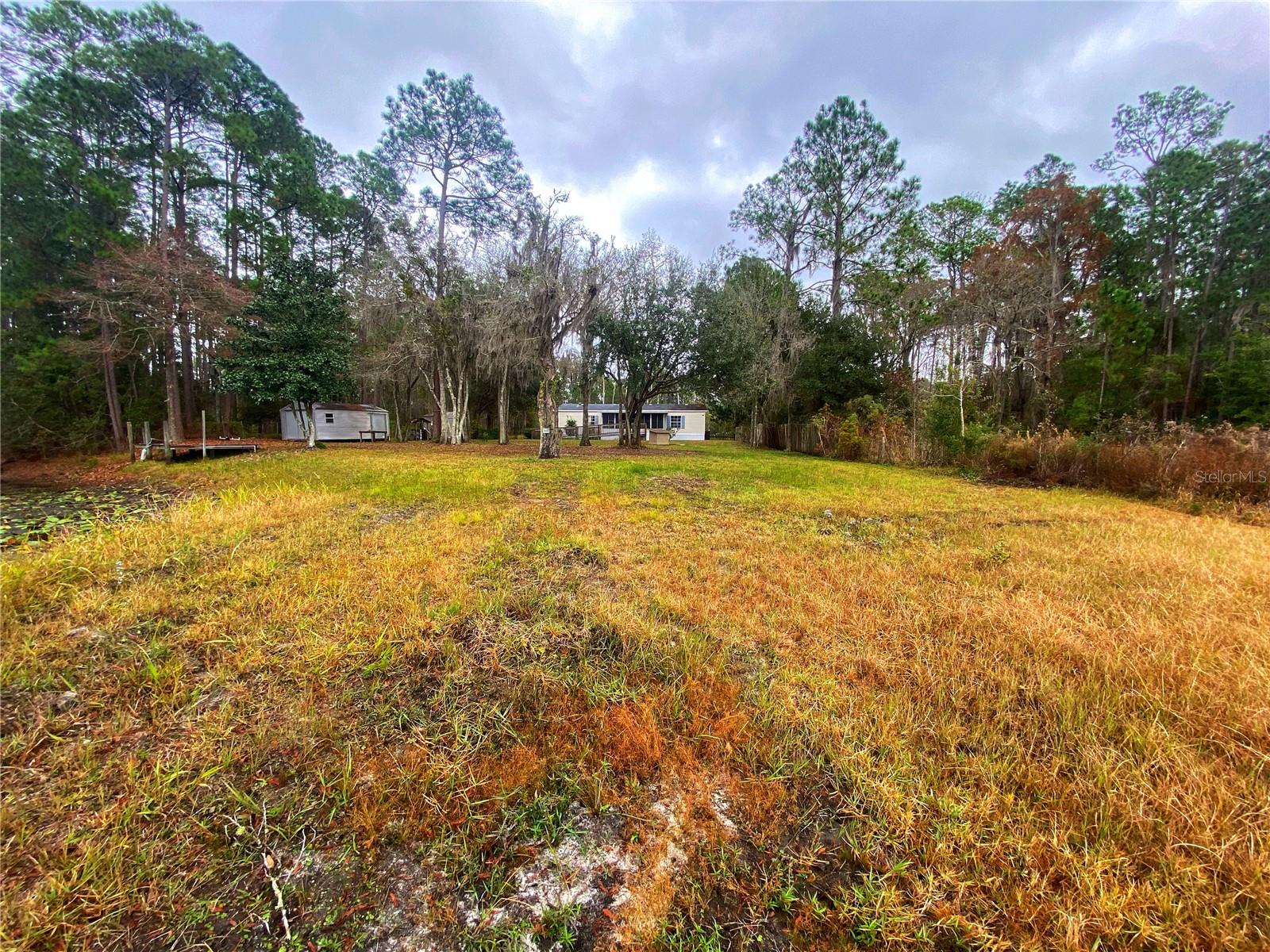 LAKE VIEW MANOR - Residential