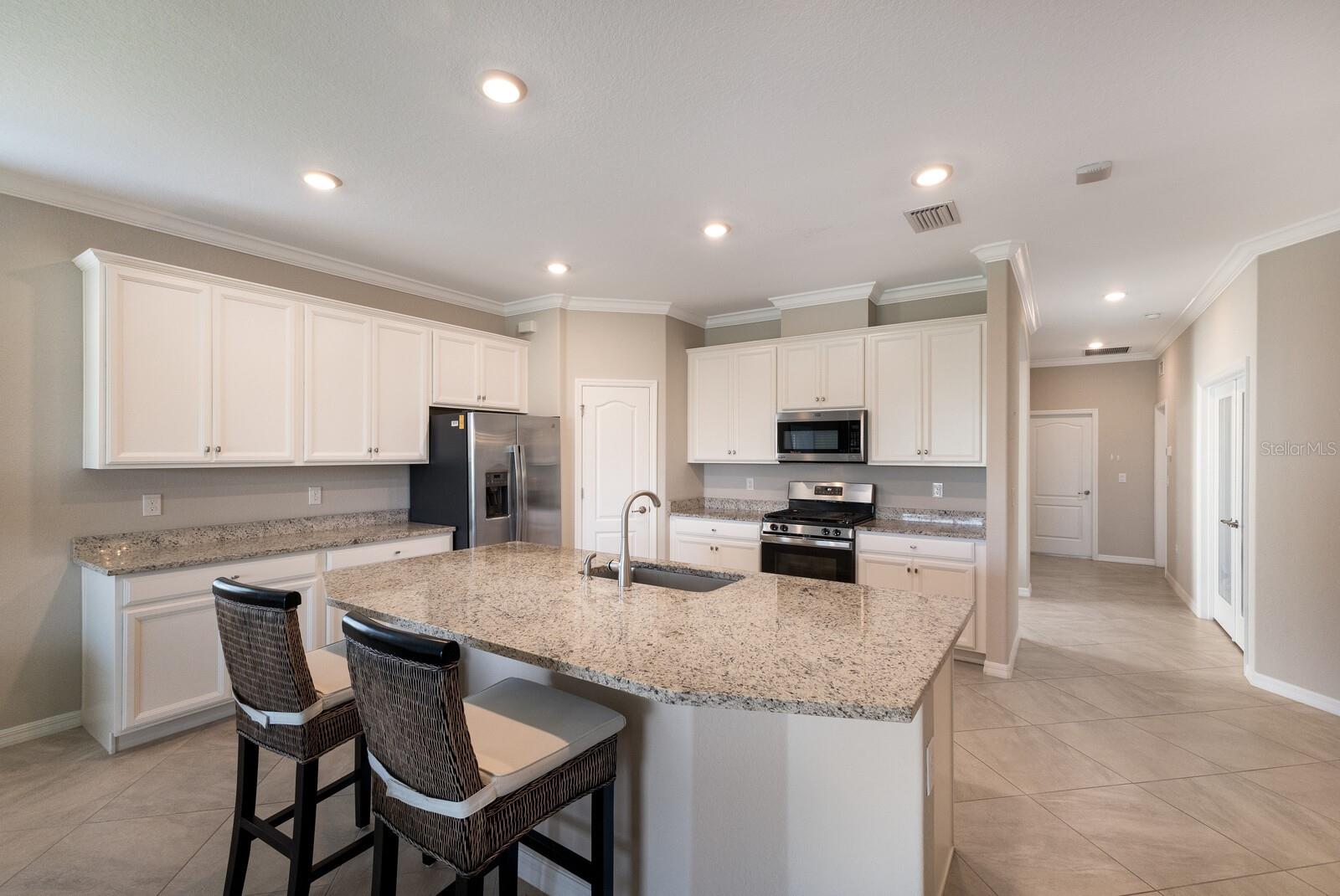 ARBOR GRANDE - Residential Lease