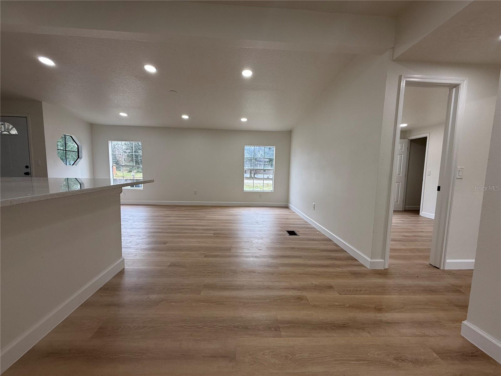 COUNTRY TRLS PH 4 - Residential