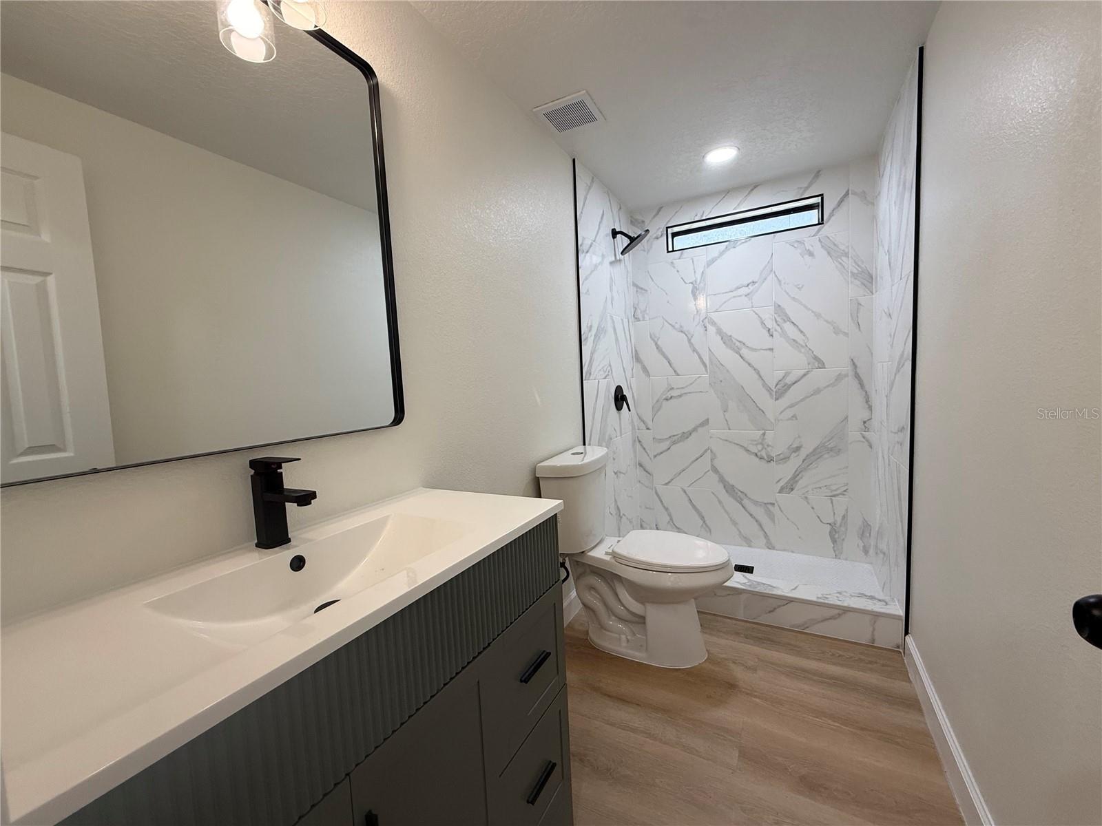 COUNTRY TRLS PH 4 - Residential