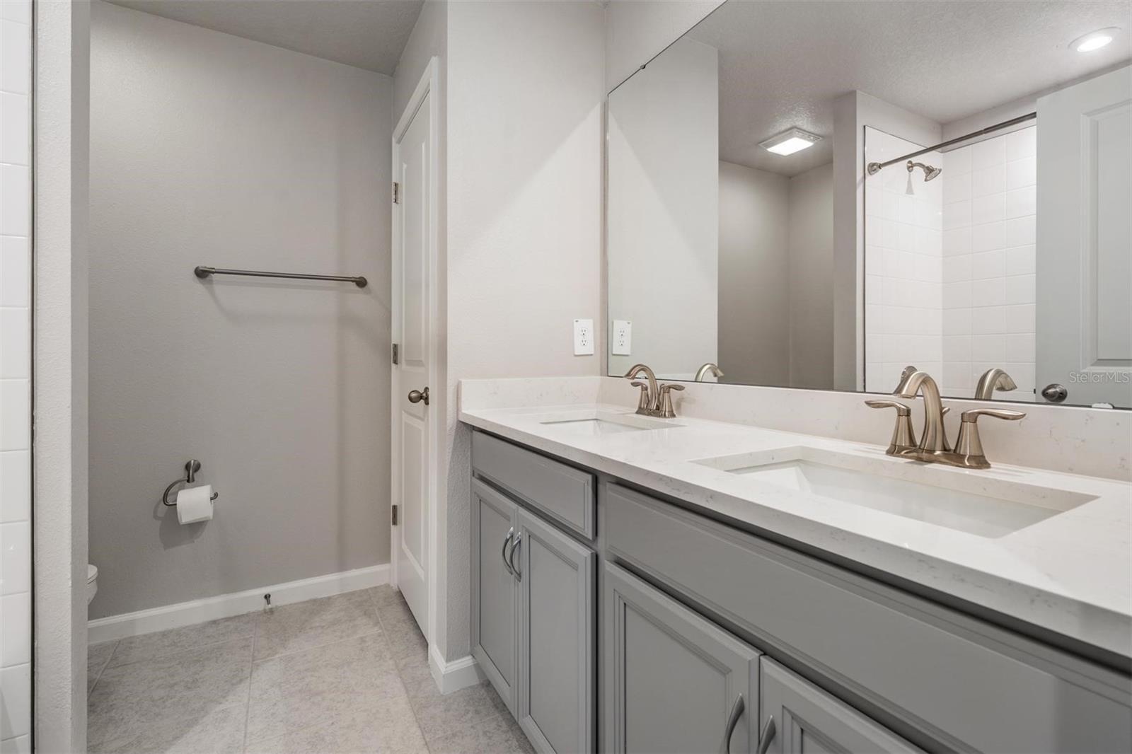 PARKVIEW/LONG LAKE RANCH - Residential