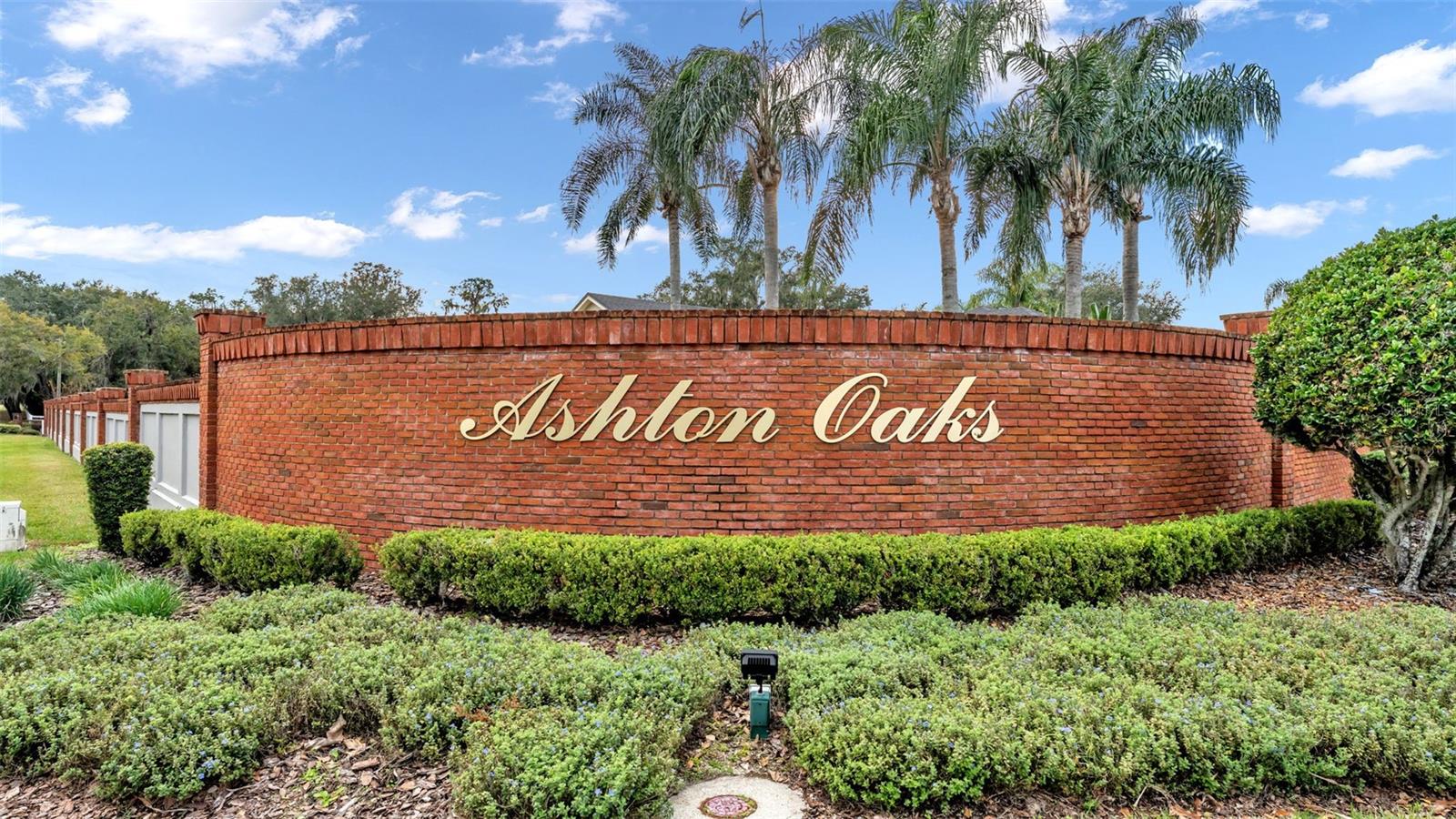 881 ASHTON OAKS CIRCLE