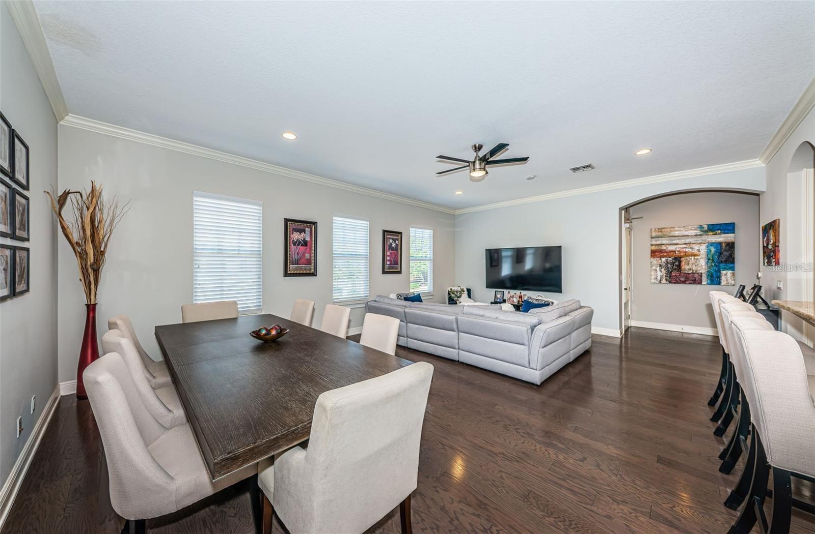 GREVILLA COURT - Residential