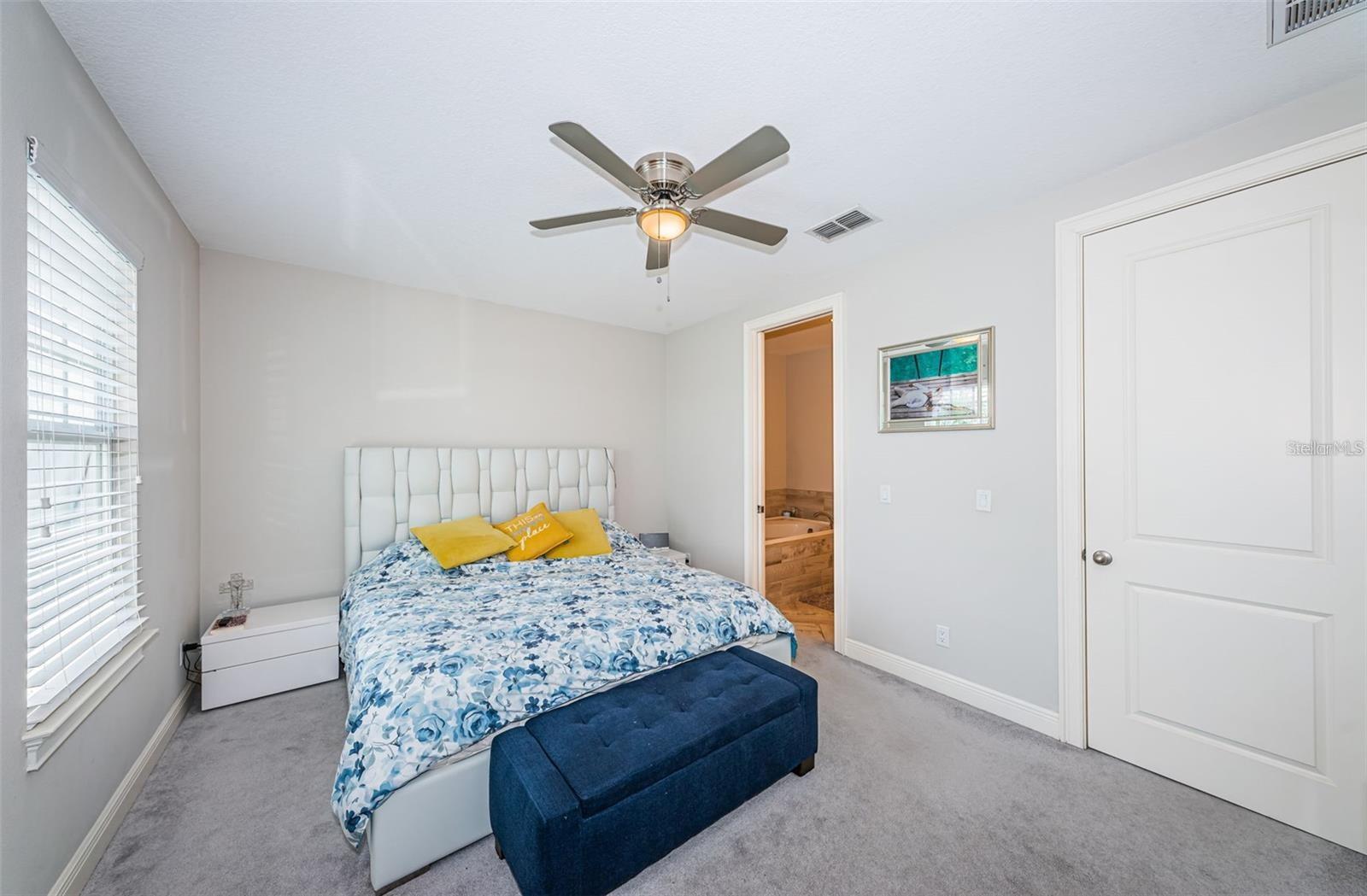 GREVILLA COURT - Residential