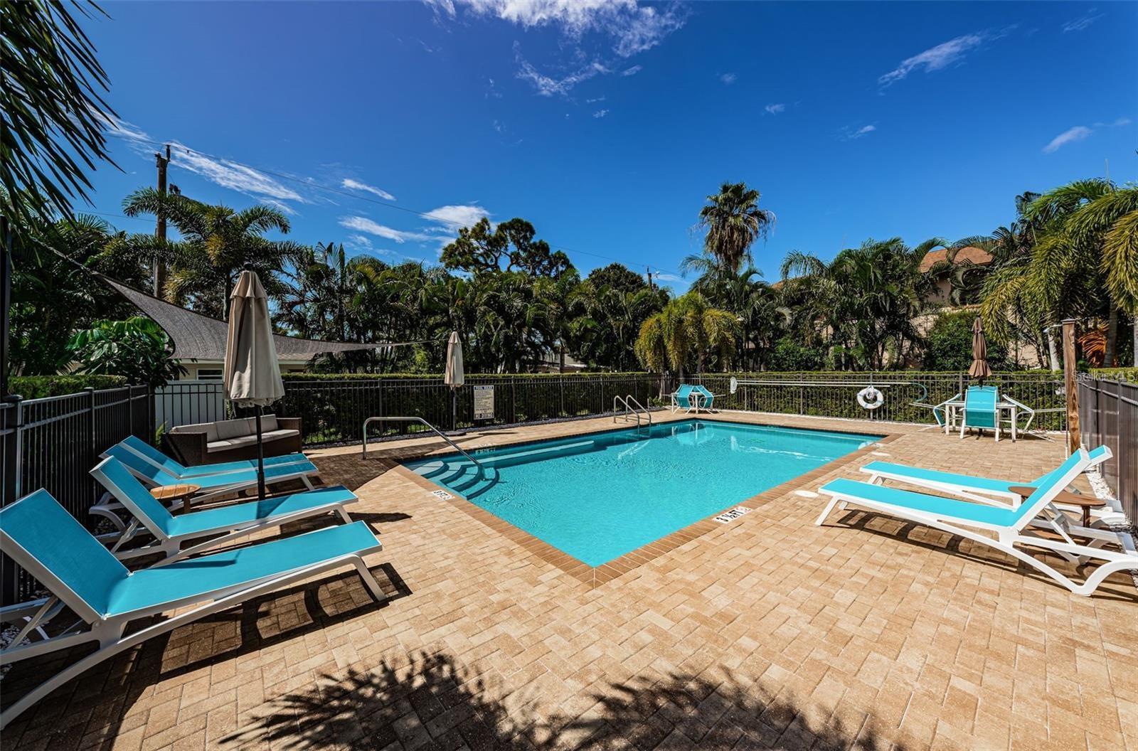 GREVILLA COURT - Residential