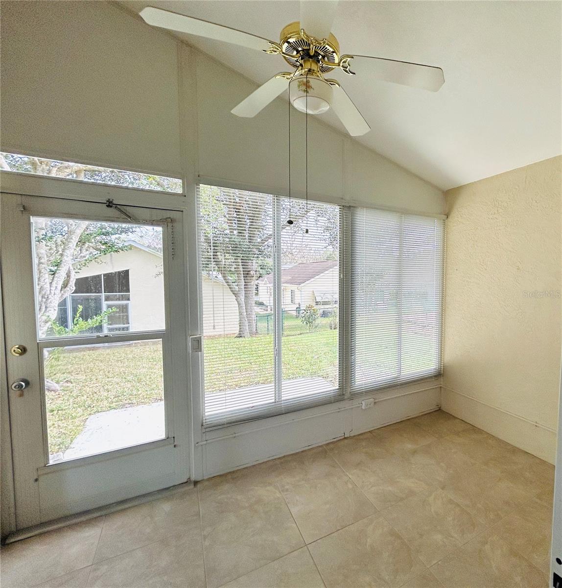 OCALA PALMS UN I - Residential