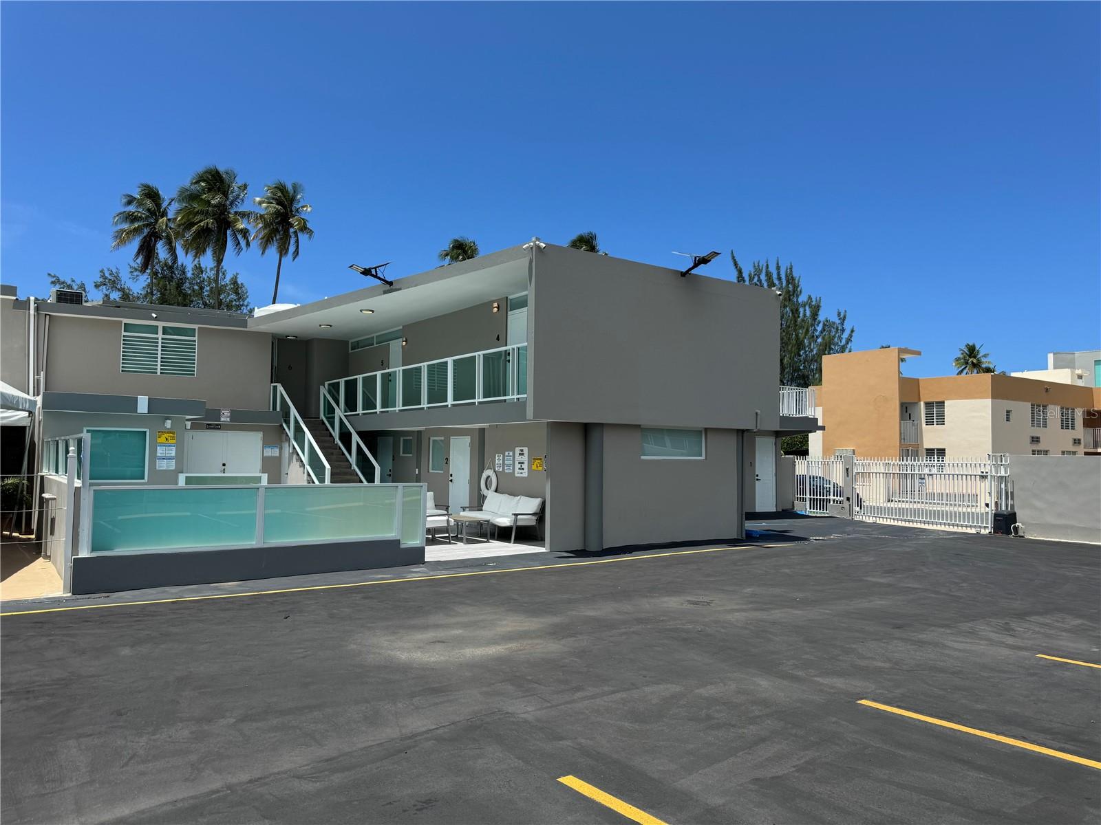 COSTA DE ORO, URB. SARDINERA BEACH, DORADO, PR - Residential Income