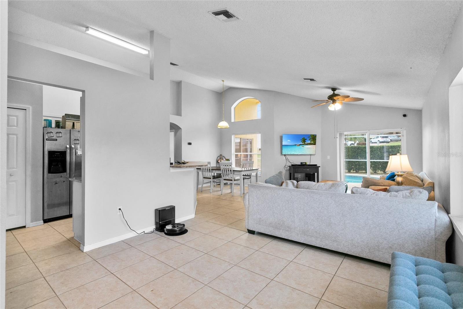 1685 WATERVIEW LOOP