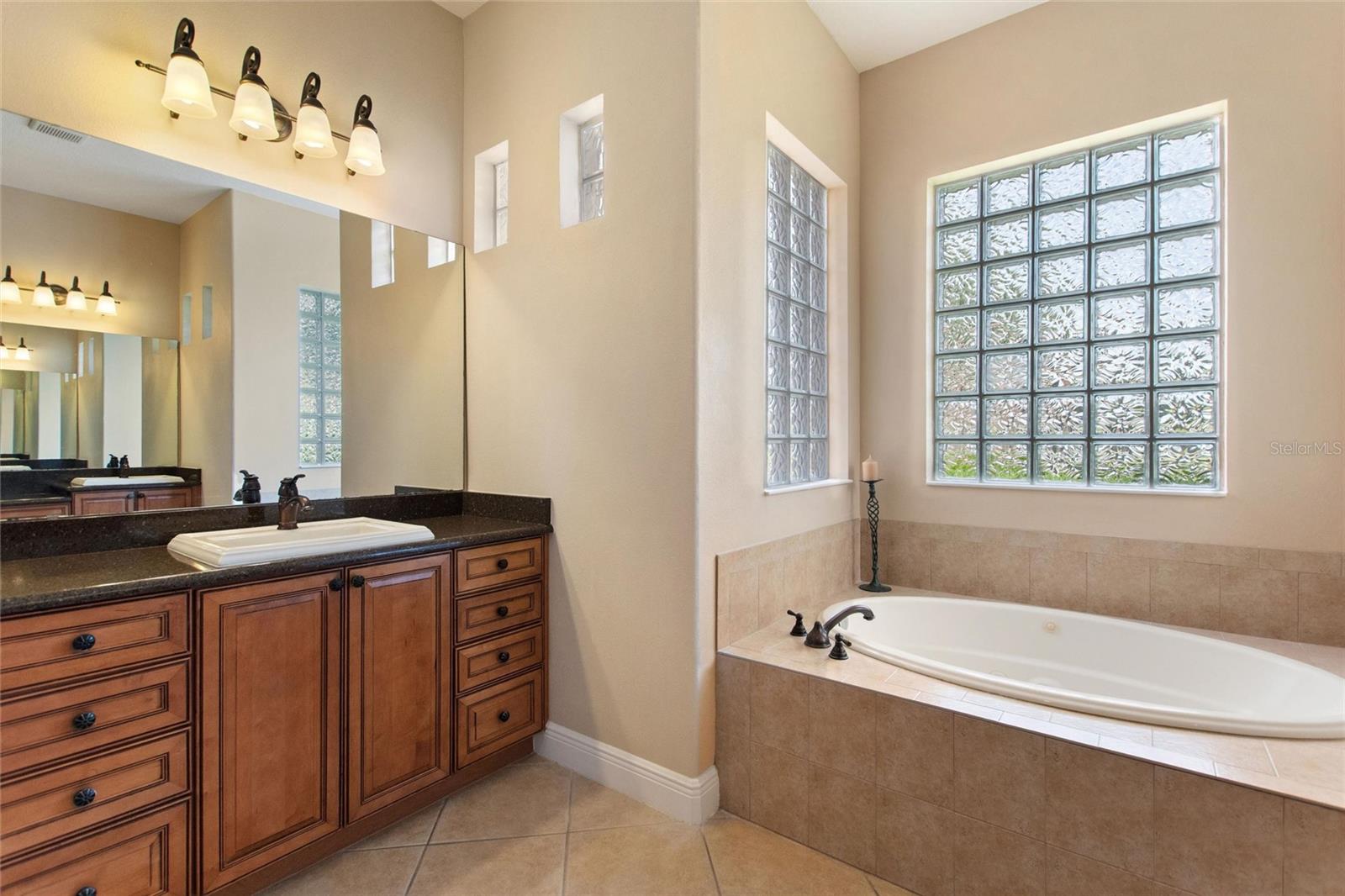 SOLIVITA PH 7B2 - Residential