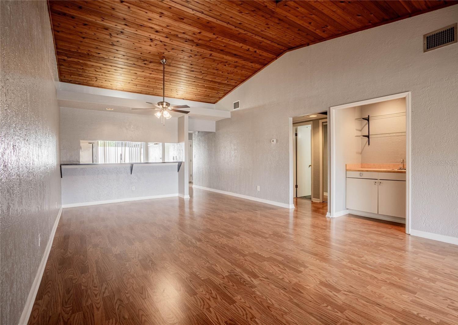 GRENELEFE ESTATES - Residential Lease