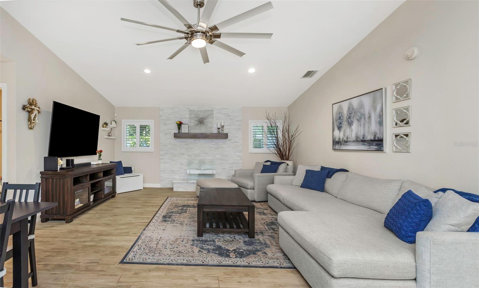 SOUND WEST - Residential