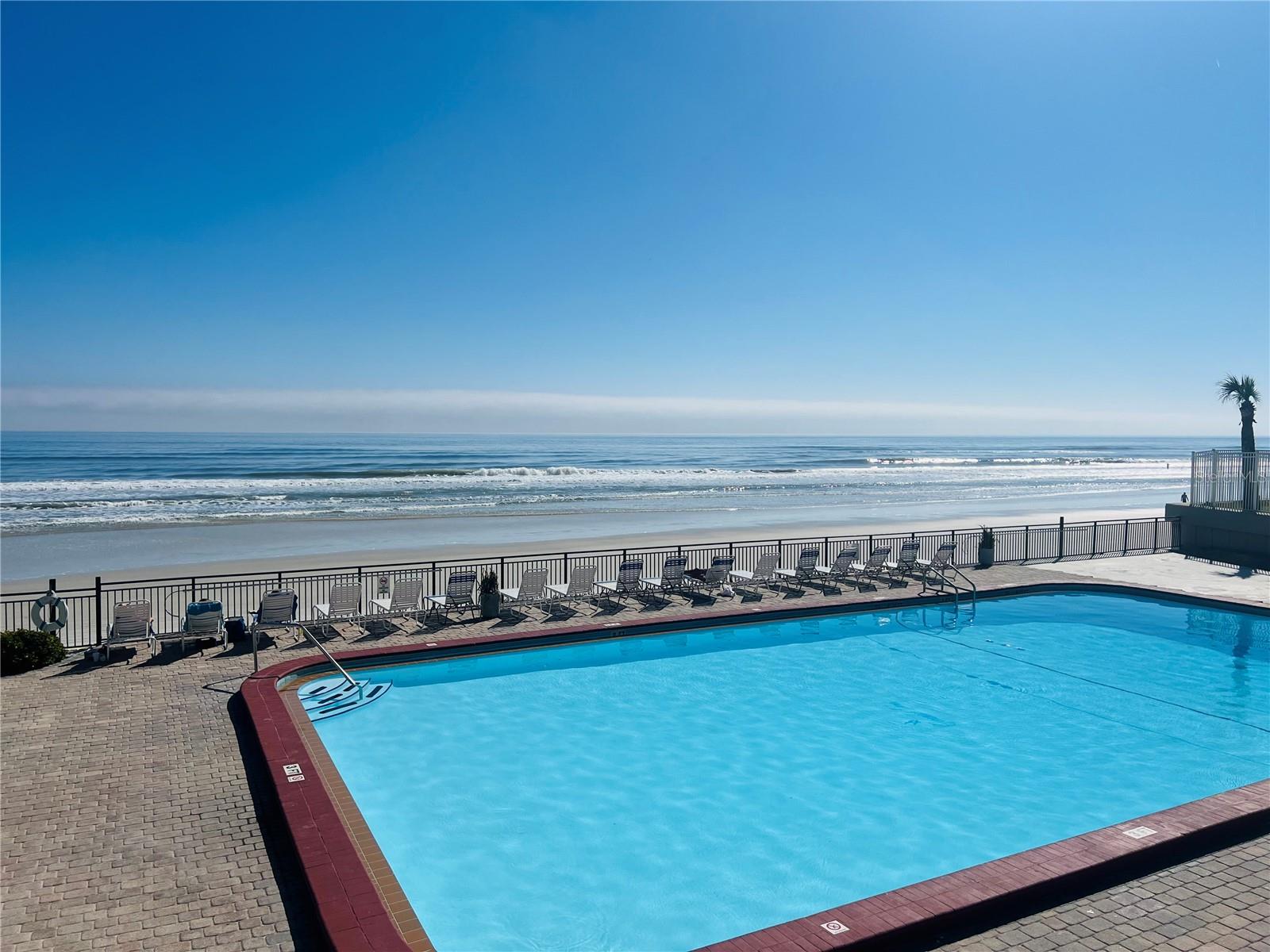 OCEANSIDE INN - Residential