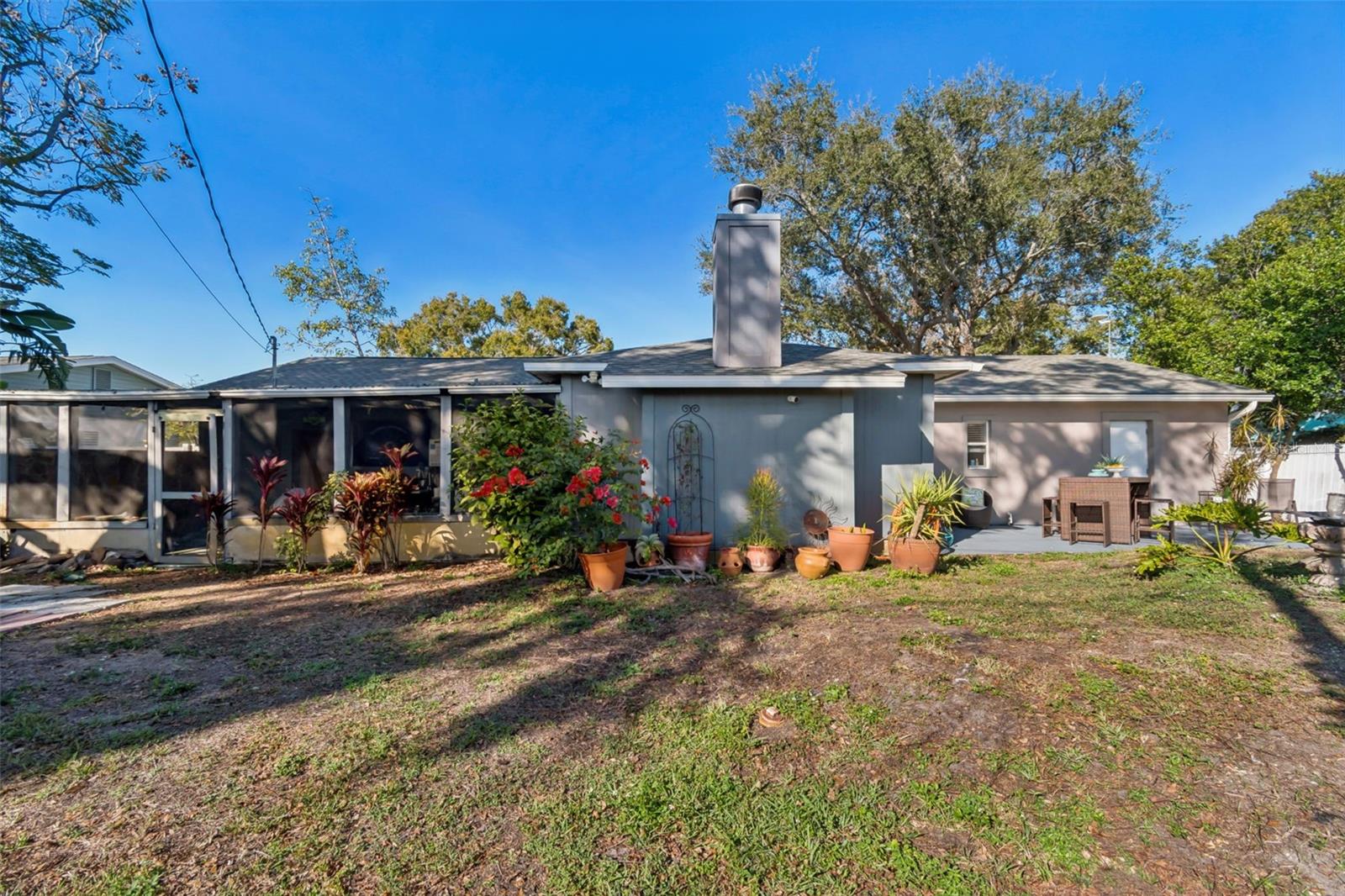 HOLIDAY PARK - Residential