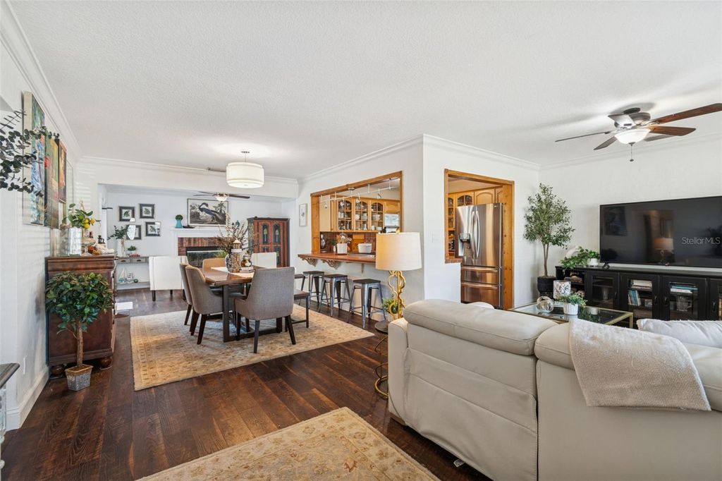 Photo of 6260 23rd Terrace N, St Petersburg, FL 33710 (MLS # TB8462156)