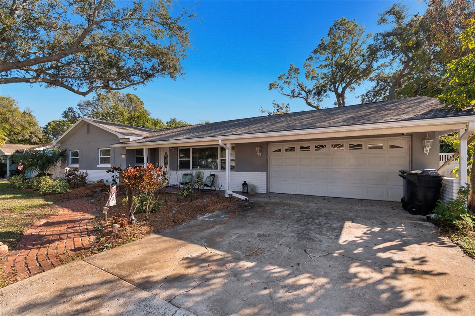 HOLIDAY PARK - Residential