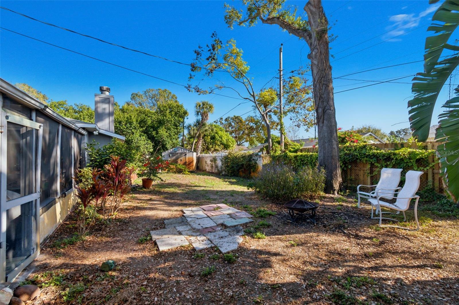 HOLIDAY PARK - Residential