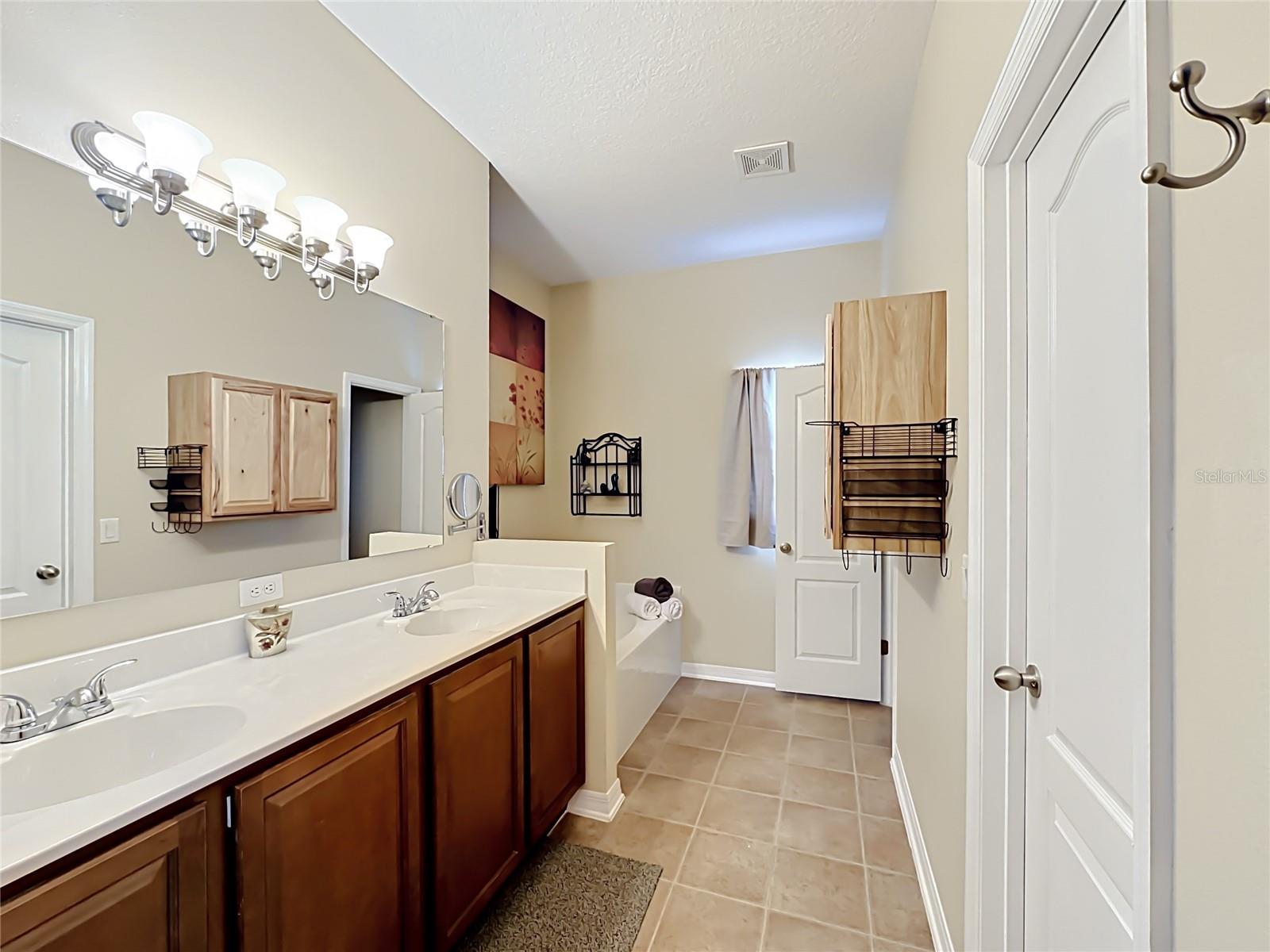 NEWBERRY PLACE - Residential