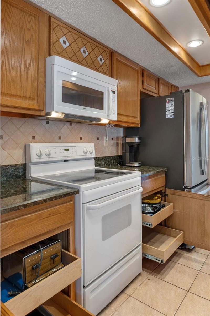 SEVEN HILLS - Residential