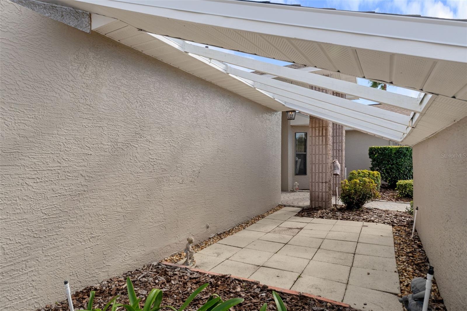 SEVEN HILLS - Residential