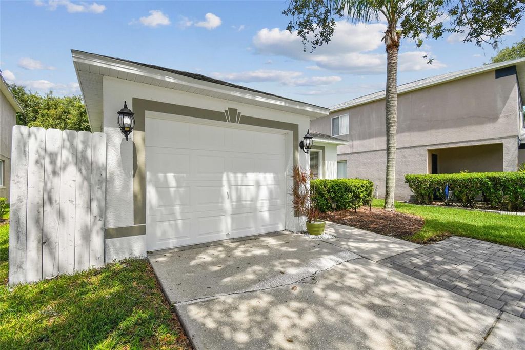 Photo of 27129 La Jolla Way, Wesley Chapel, FL 33544 (MLS # TB8426210)