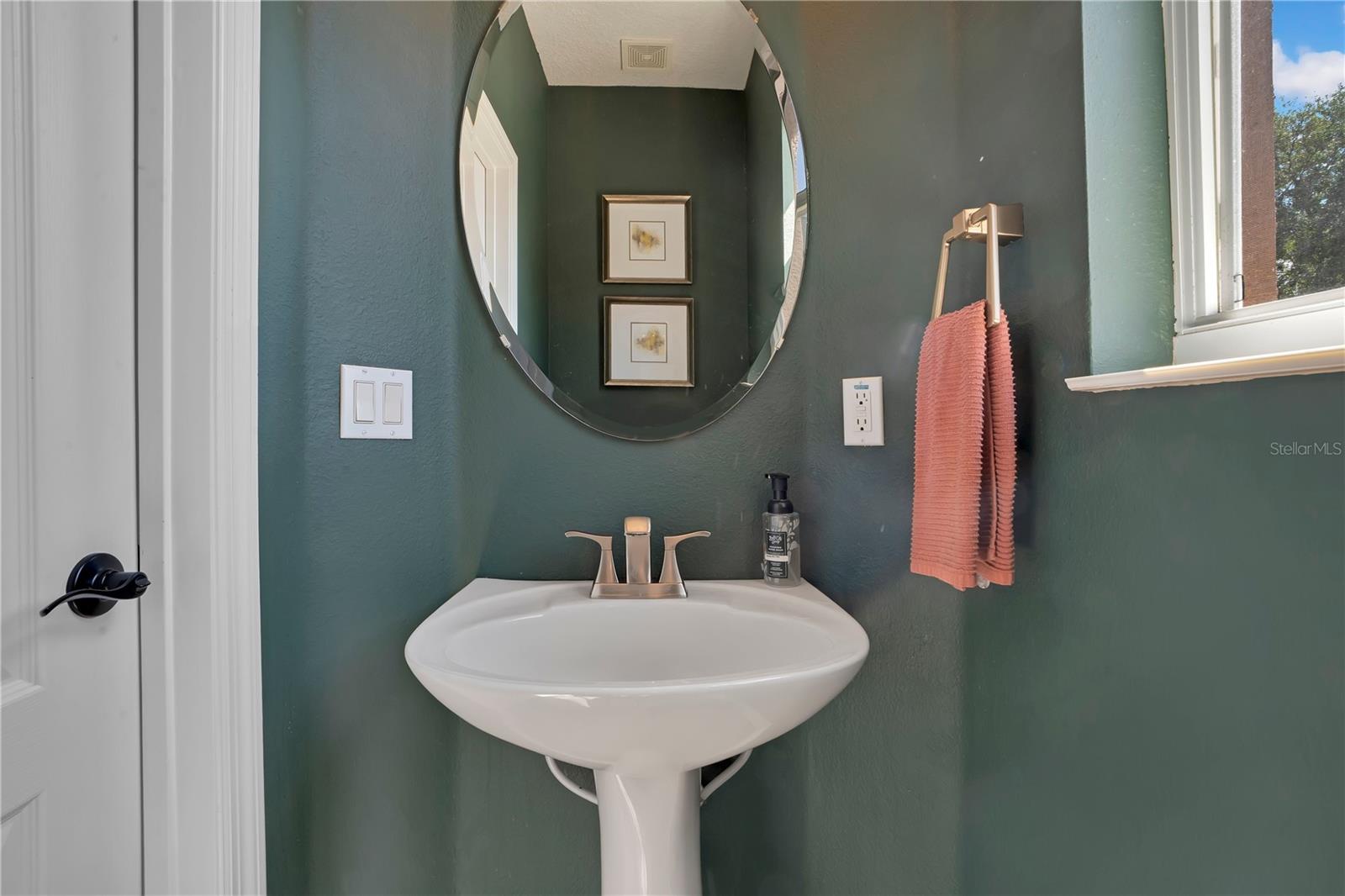 MOSS PARK RDG - Residential