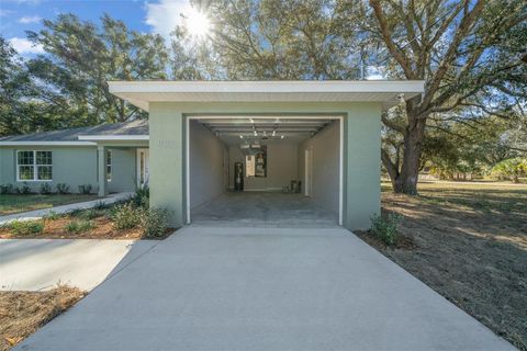 A home in DUNNELLON