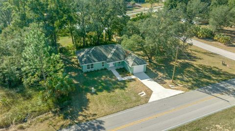 A home in DUNNELLON