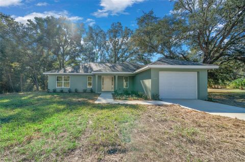 A home in DUNNELLON