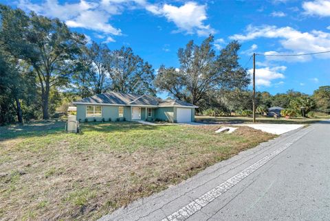 A home in DUNNELLON