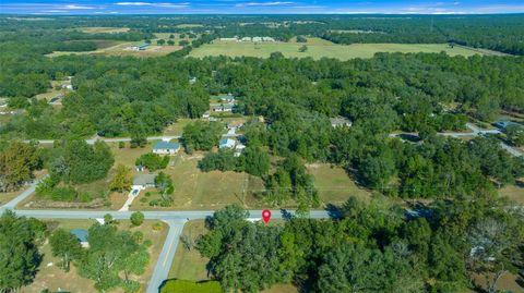 A home in DUNNELLON