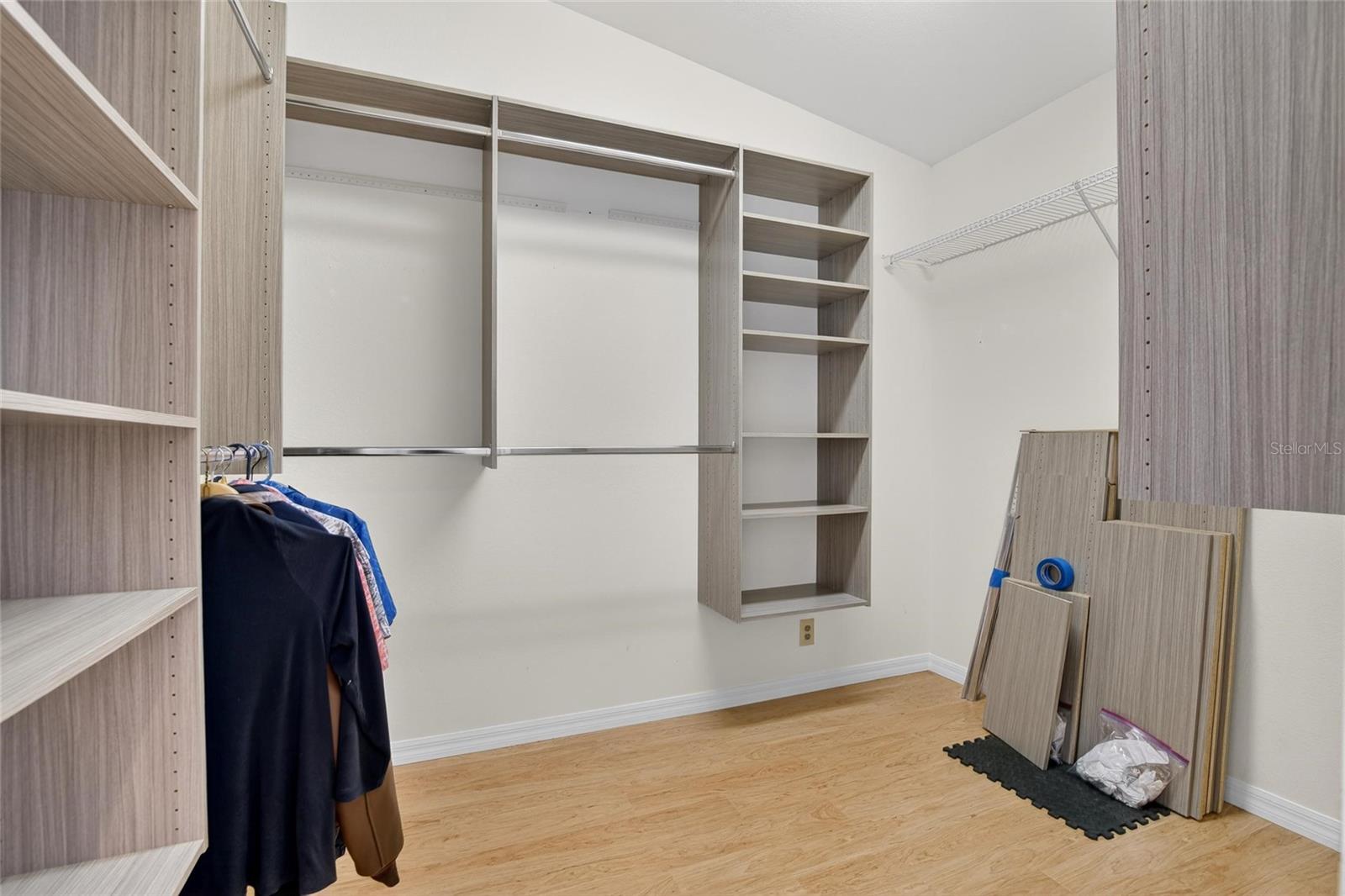 LAKE ASHTON GOLF CLUB PH 02 - Residential