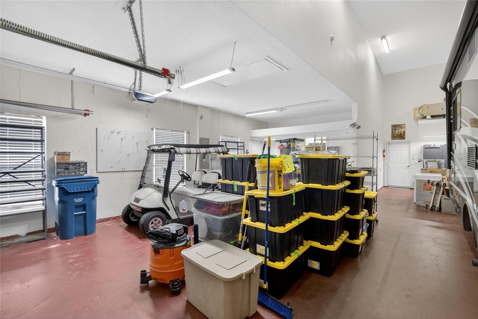 LAKE ASHTON GOLF CLUB PH 02 - Residential