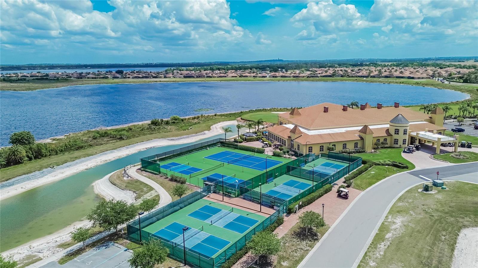 LAKE ASHTON GOLF CLUB PH 02 - Residential