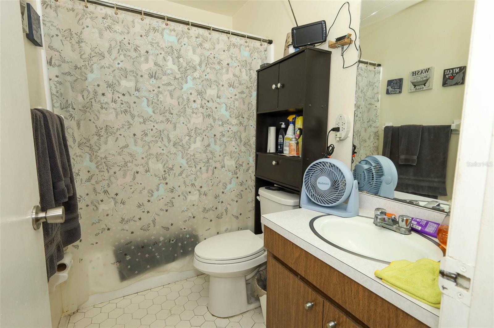 HAWLEYS SUB - Residential Income