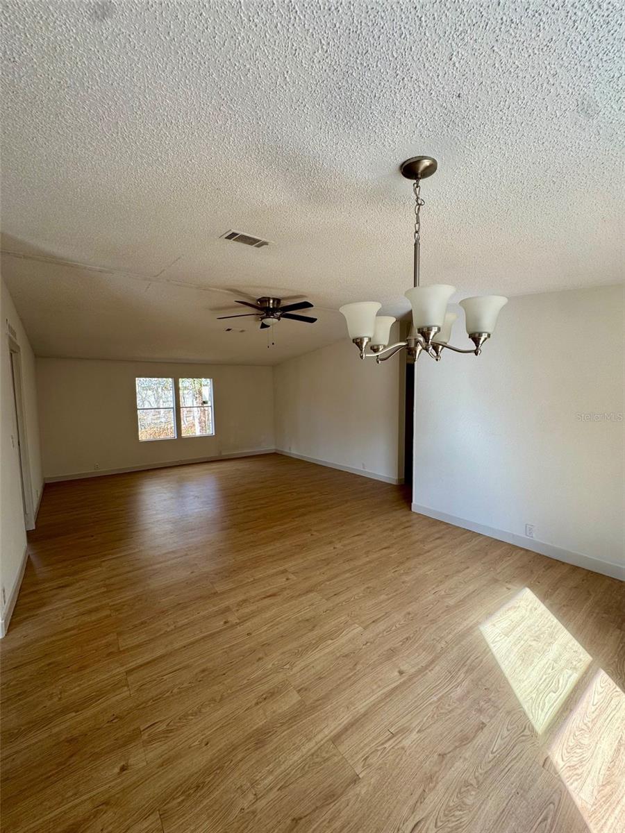 FOX RUN - Residential