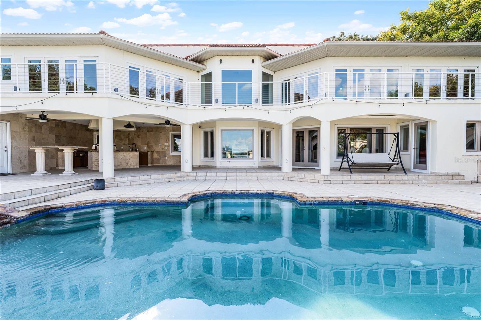8605 BAY SHORE COVE