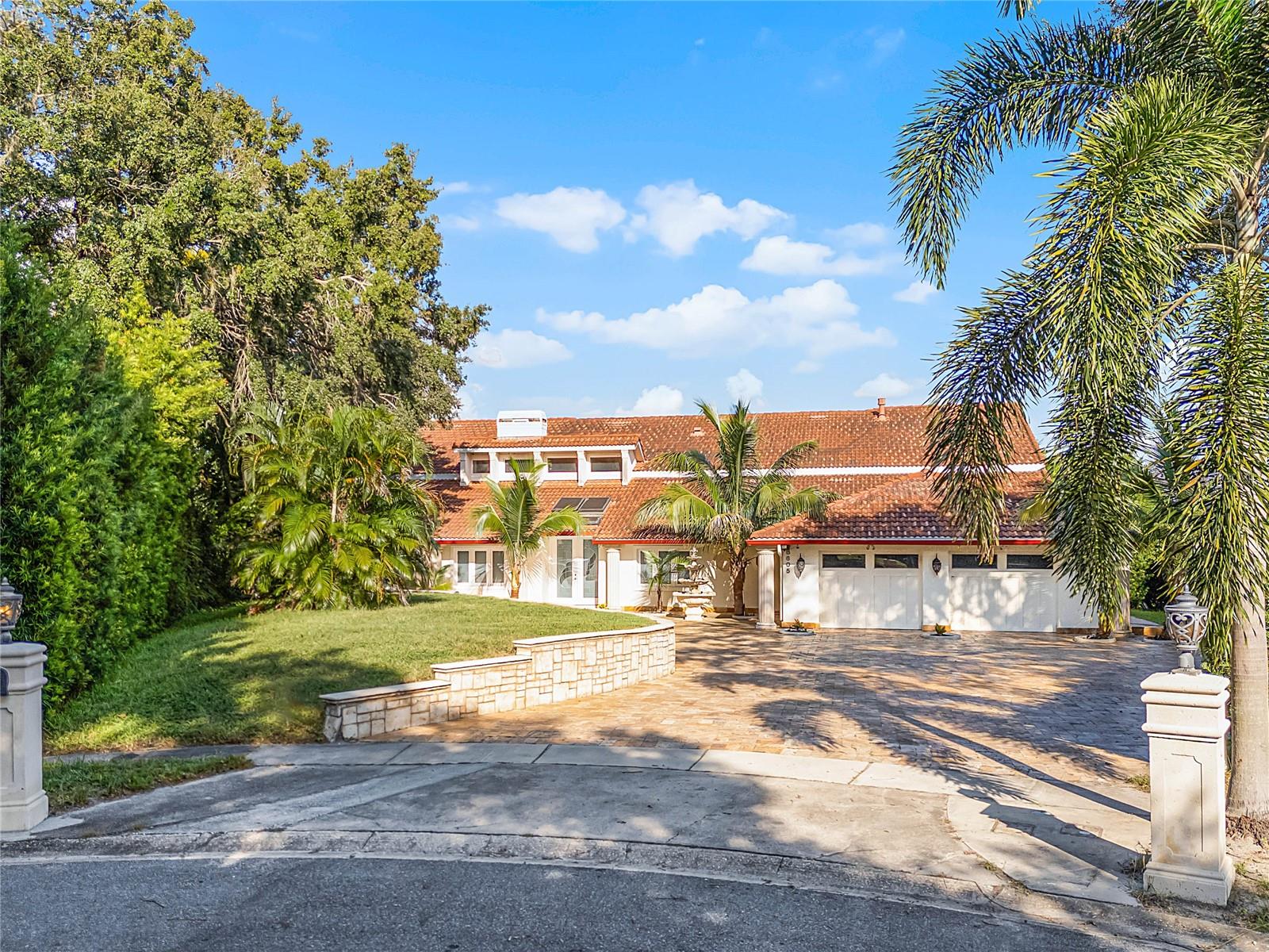 8605 BAY SHORE COVE