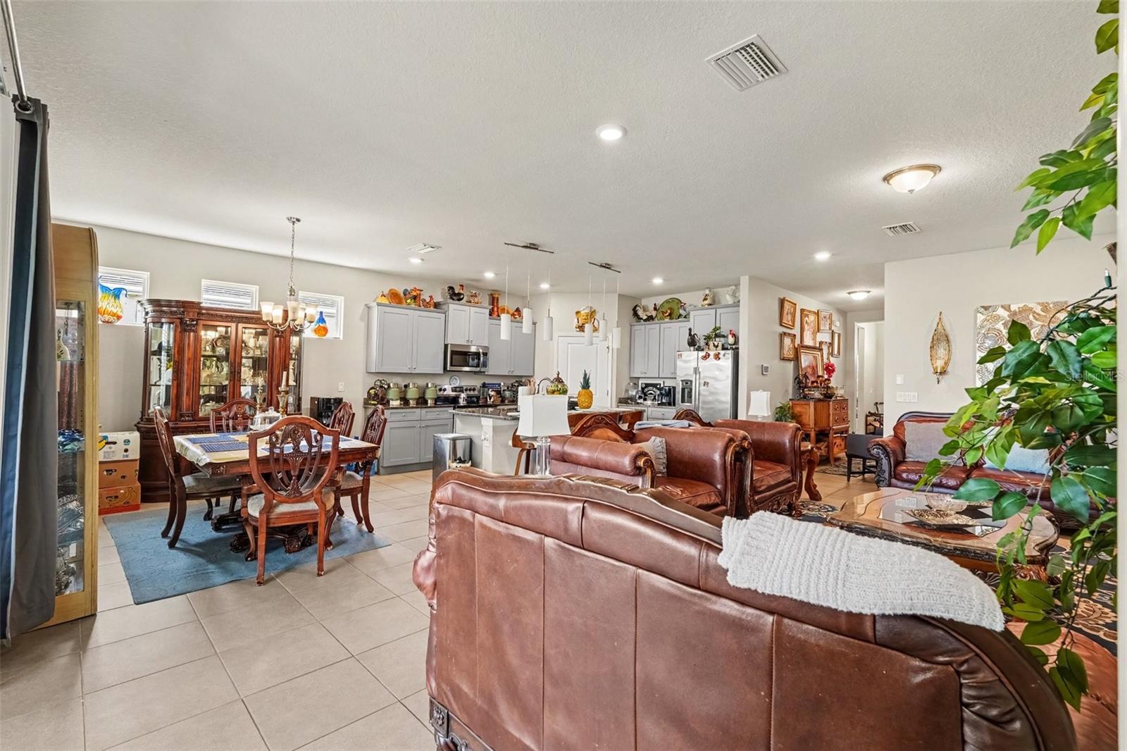 13322 WATERLEAF GARDEN CIRCLE, RIVERVIEW, FL, 33579 2 13322 WATERLEAF GARDEN CIRCLE