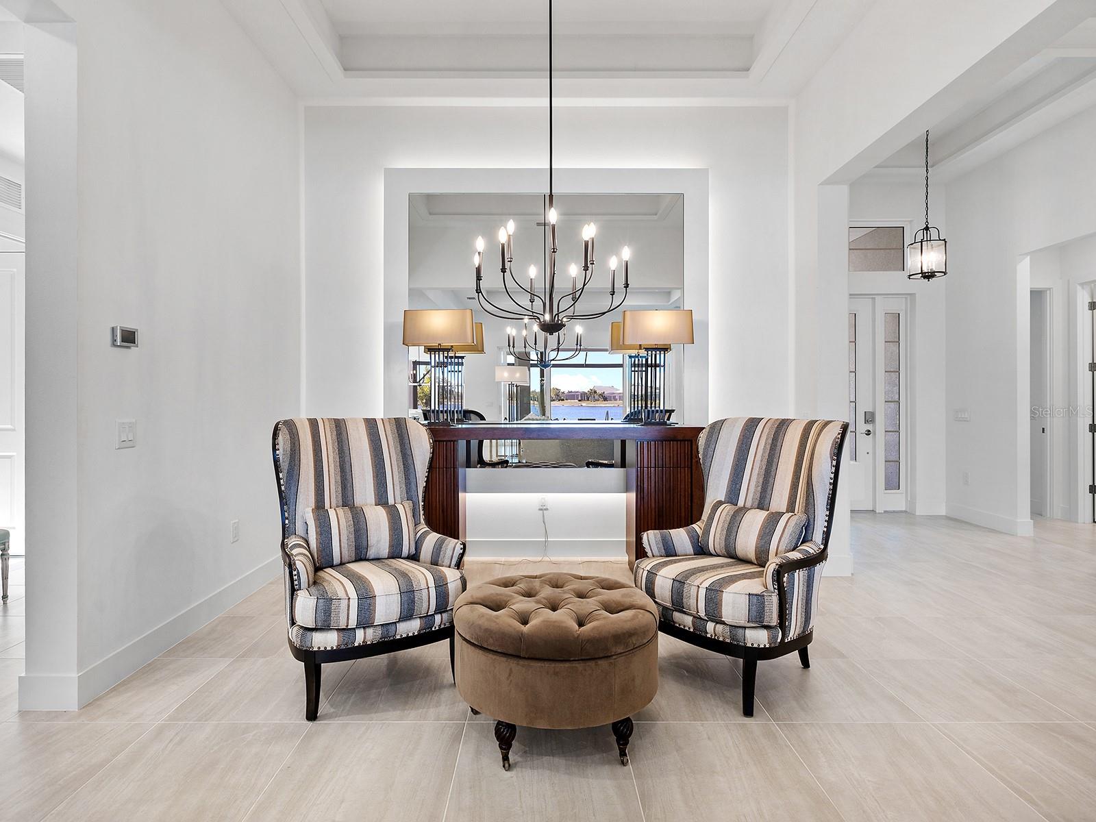 LAKEHOUSE COVE AT WATERSIDE - Residential