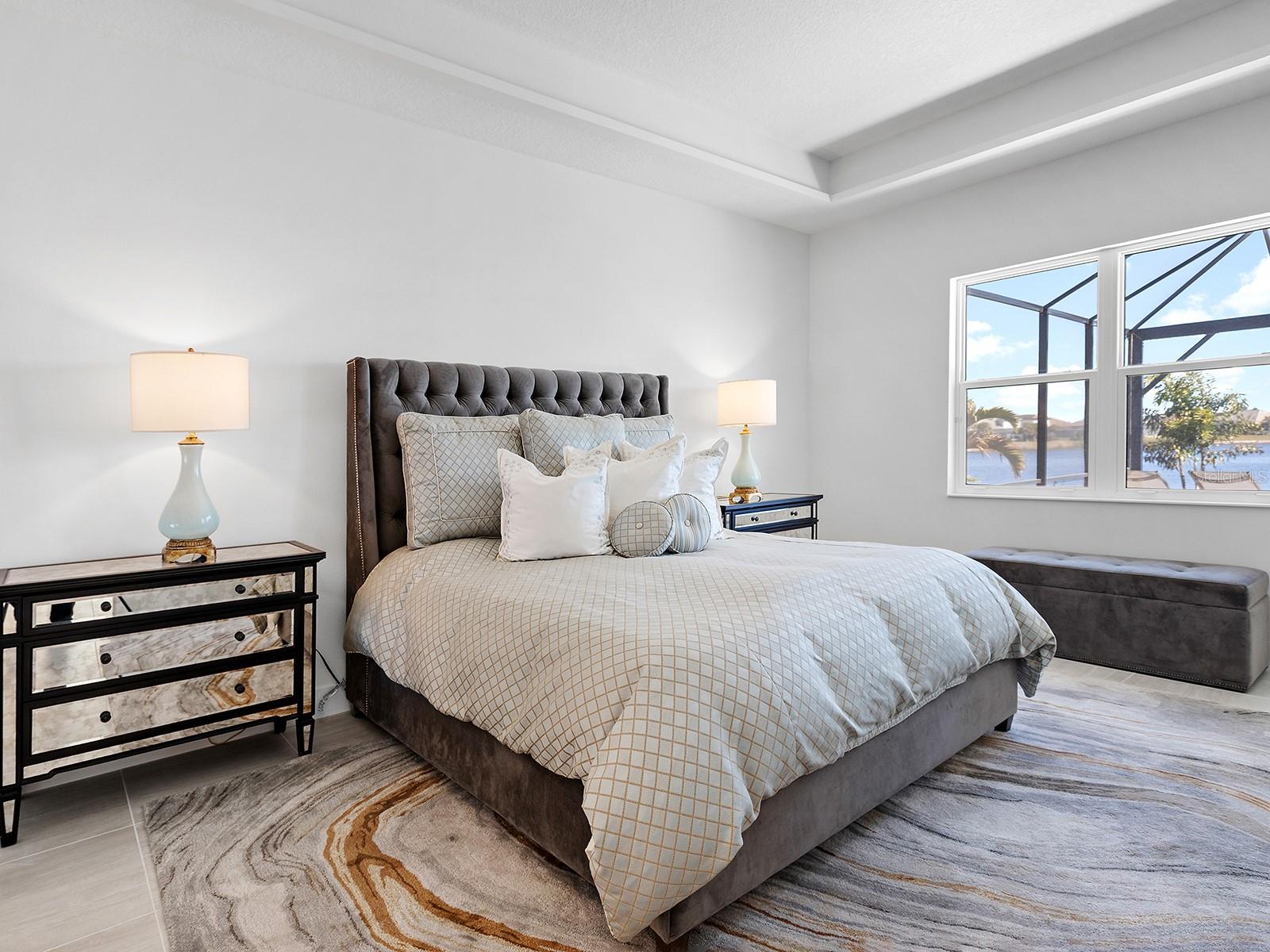 LAKEHOUSE COVE AT WATERSIDE - Residential