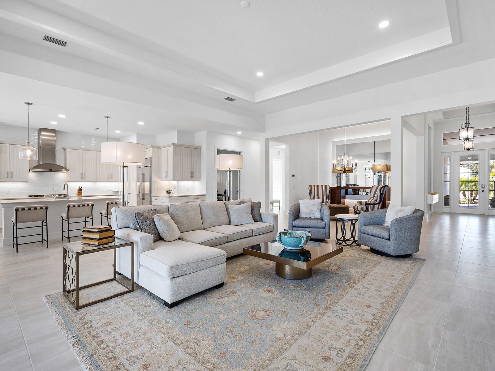 LAKEHOUSE COVE AT WATERSIDE - Residential