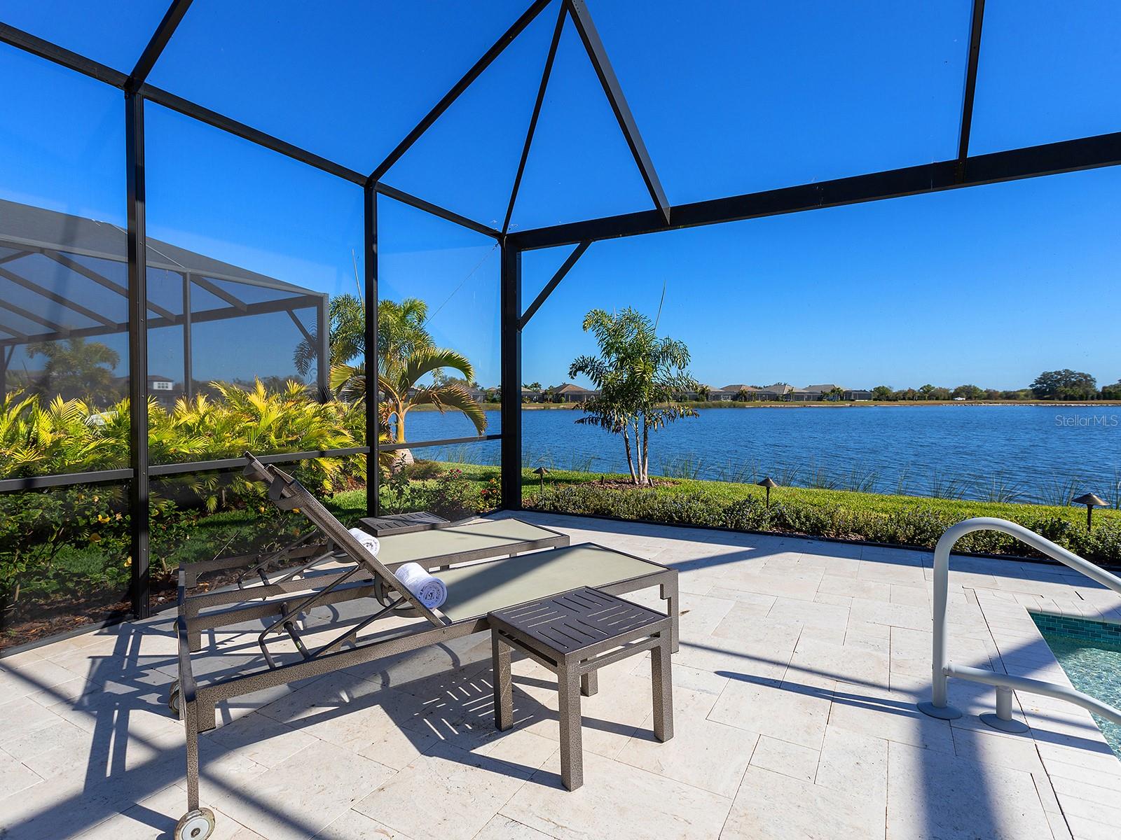 LAKEHOUSE COVE AT WATERSIDE - Residential