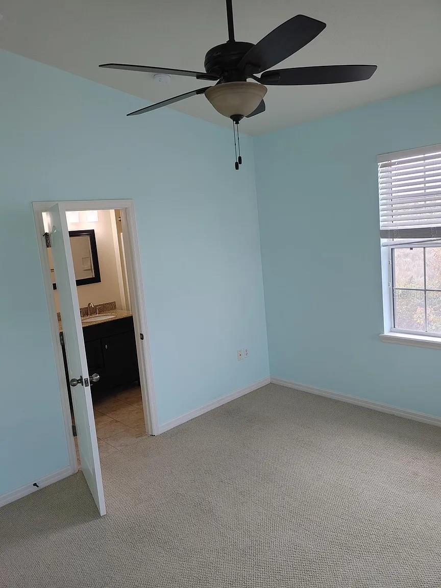 EAGLE PALM PH II - Residential Lease