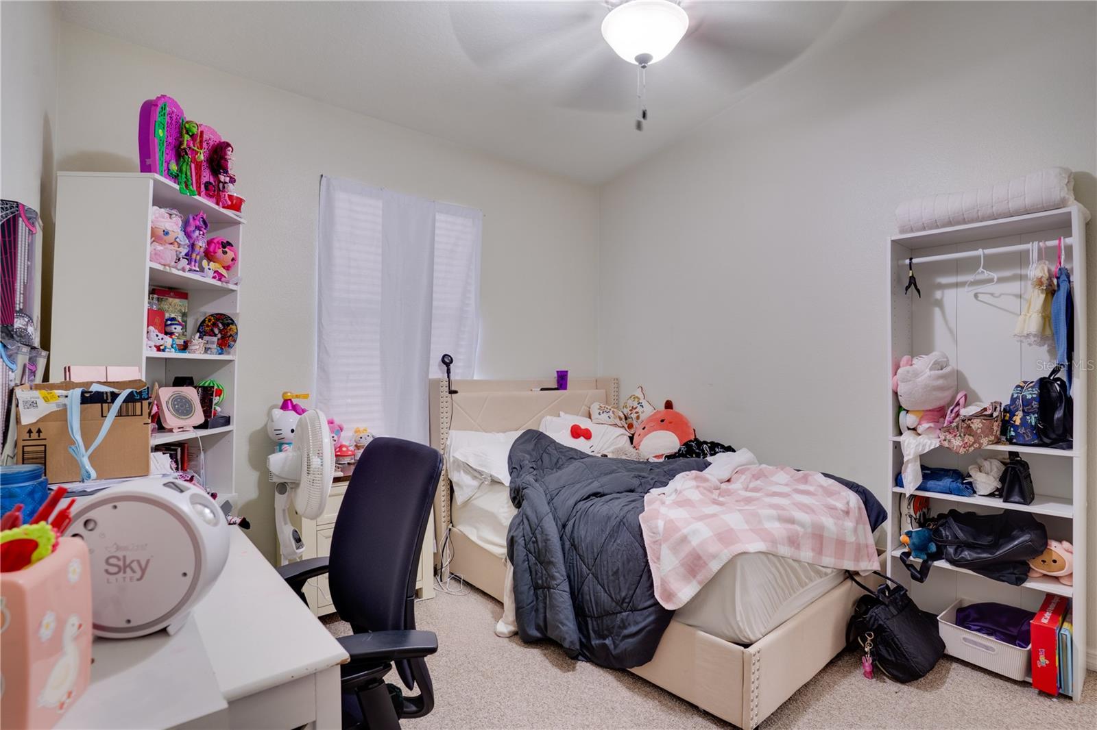 EAGLE PALM PH II - Residential Lease