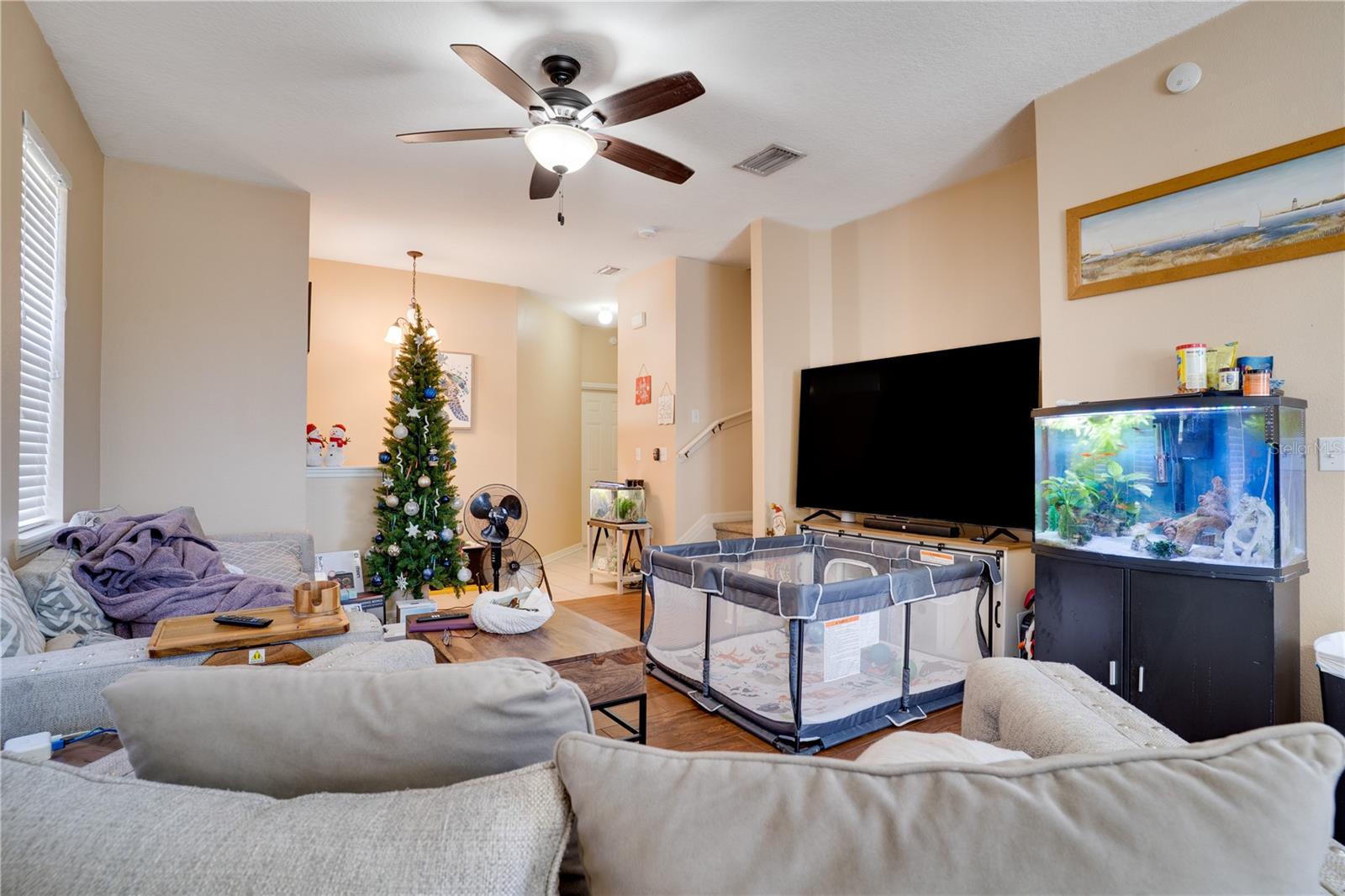 EAGLE PALM PH II - Residential Lease